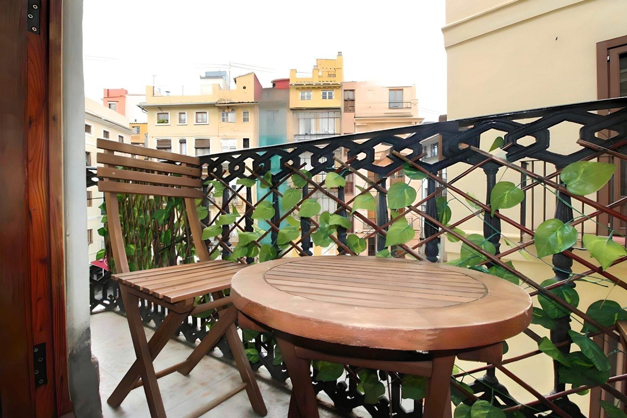 Apartamento Reformado Cerca De La Plaza Redonda Valenza Esterno foto